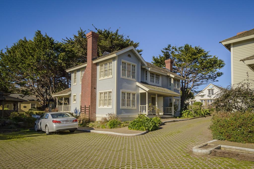 Mendocino Hotel & Garden Exterior photo