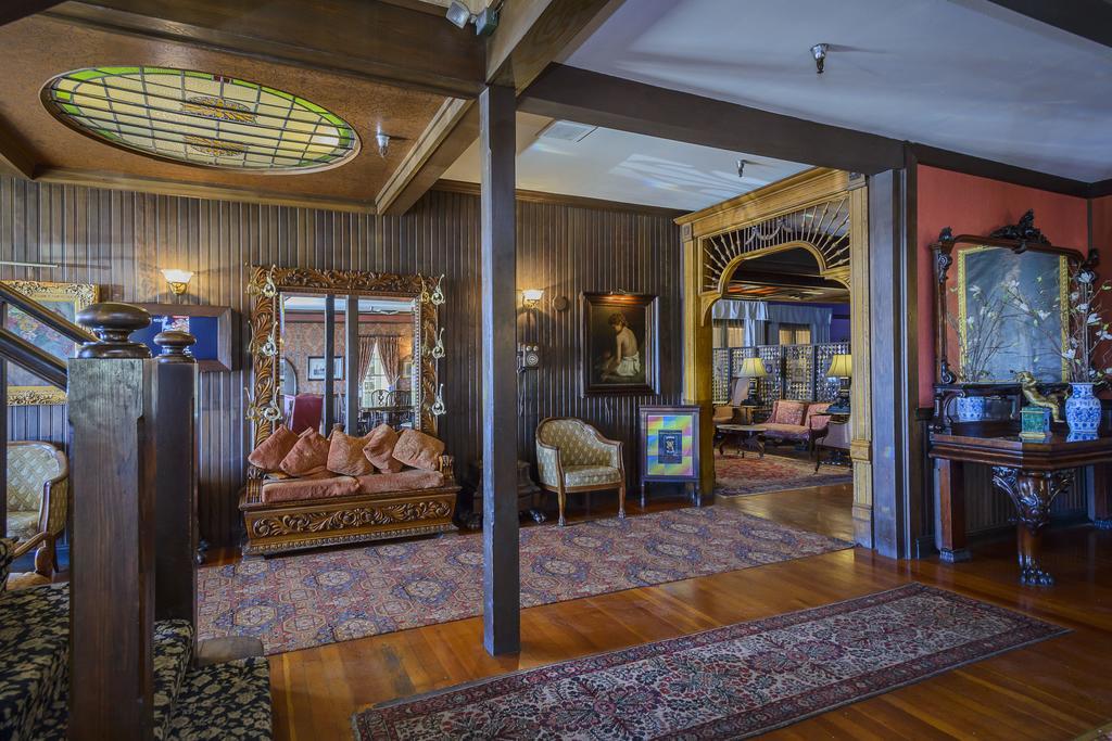 Mendocino Hotel & Garden Exterior photo